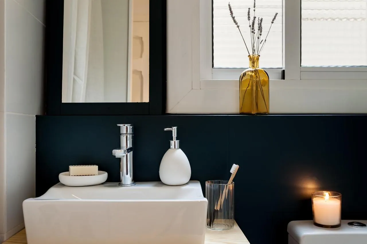 Rovira - One Bedroom Apartment In Penedes Barcelona Spain