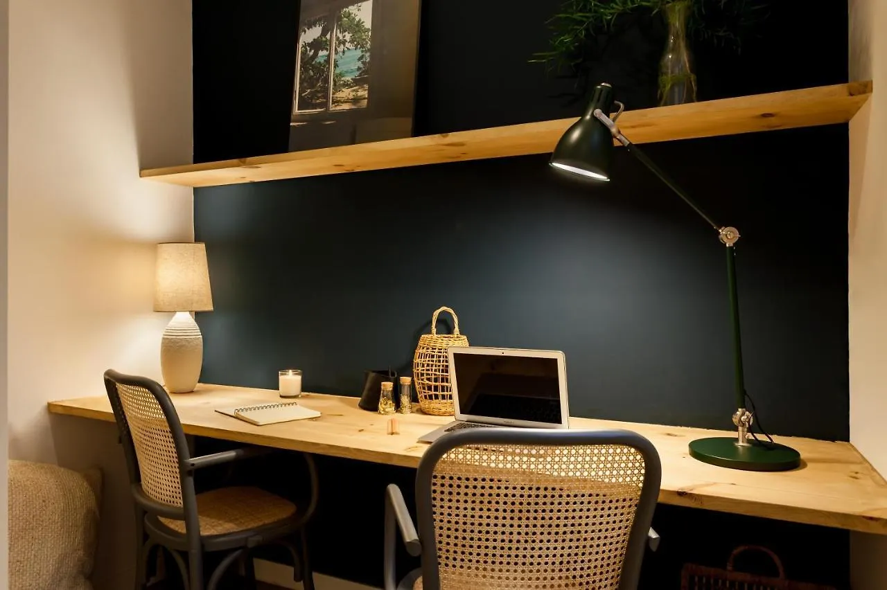 Rovira - One Bedroom Apartment In Penedes Barcelona Spanien