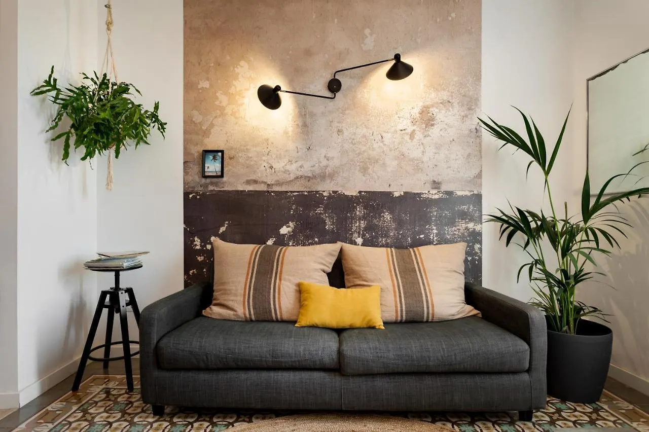 Rovira - One Bedroom Apartment In Penedes Barcelona