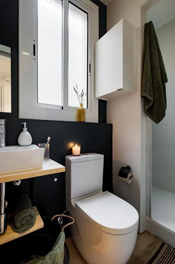 Rovira - One Bedroom Apartment In Penedes Barcelona
