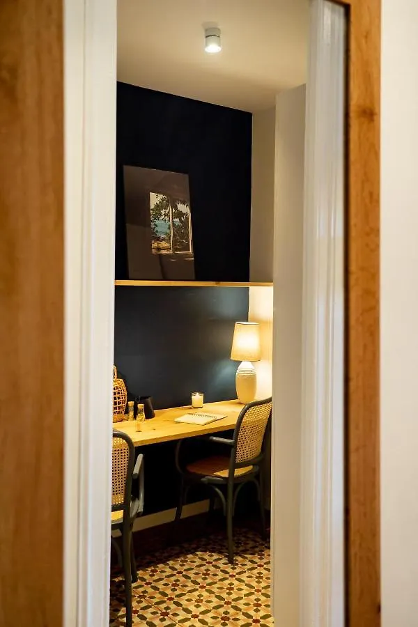 Rovira - One Bedroom Apartment In Penedes Barcelona
